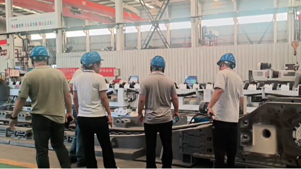 天津白總一行蒞臨河南雙志，見證鏈輪生產“智”造新篇