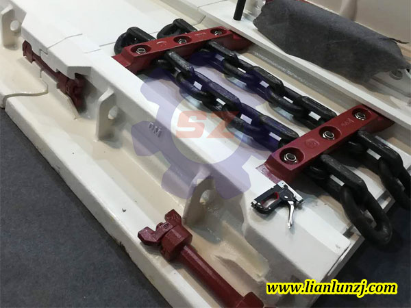 天降暴雨！<i style='color:red'>溜子刮板</i>機配件正常出庫