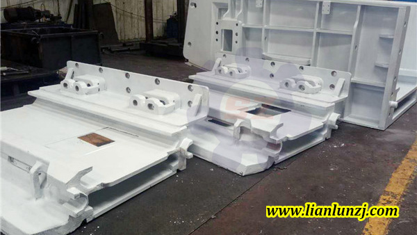 107SF26中部槽、103S10/08WC過渡槽、7SD31401罩筒發(fā)貨-河南雙志