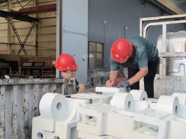 從源頭到成品，為刮板機(jī)配件品質(zhì)“保駕護(hù)航”